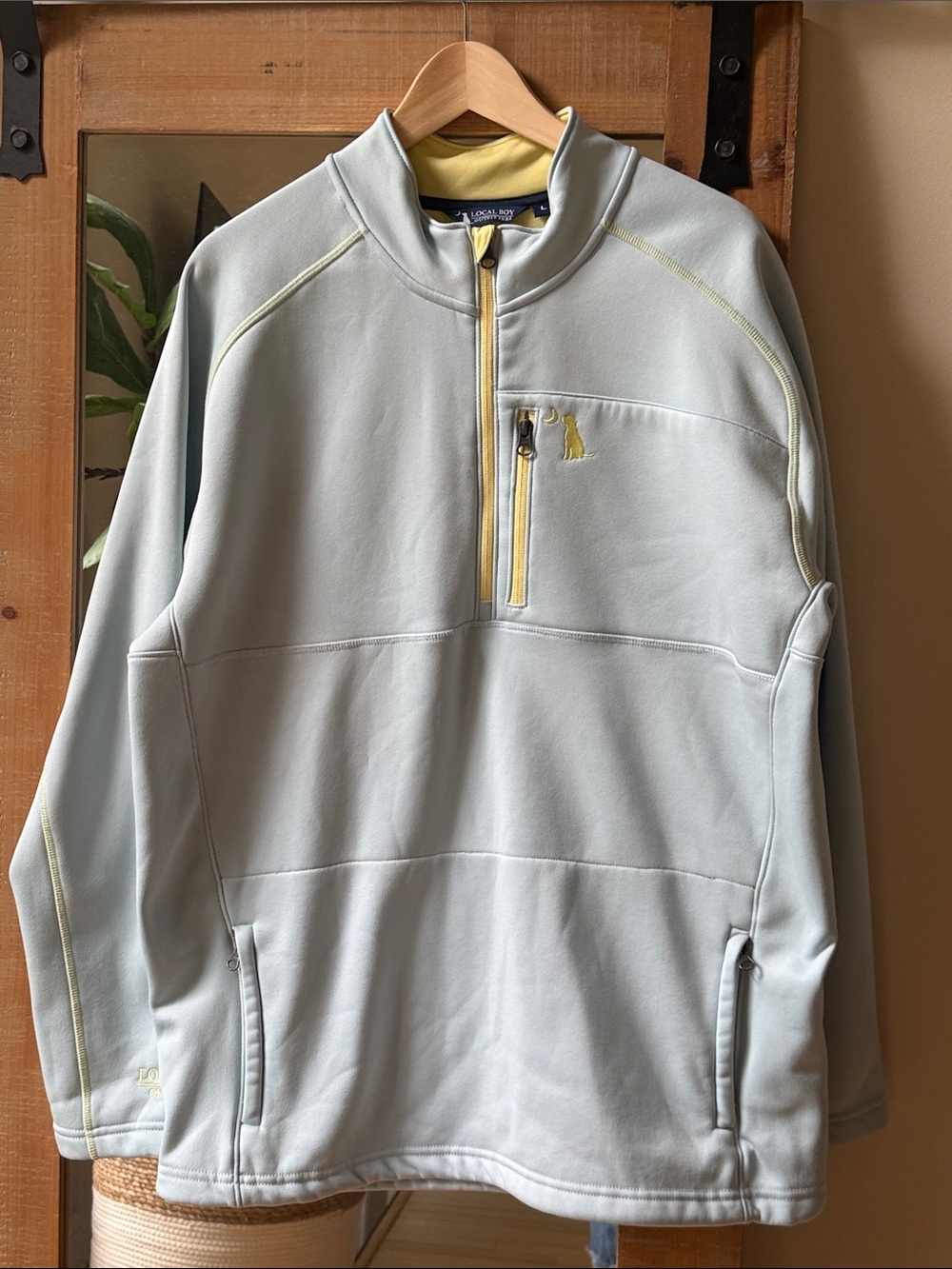 Local Boy Outfitters Quarter Zip Pullover Sweatshirt Size L
